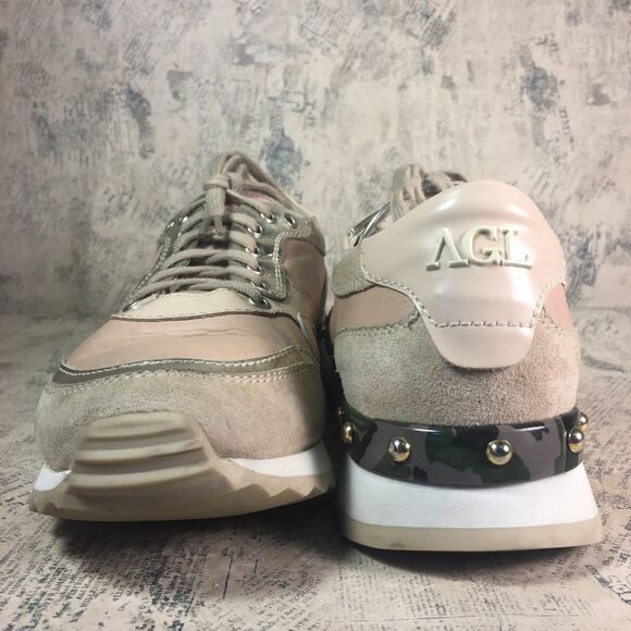 Attilio Giusti Leombruni Studded Leather Sneaker - Picture 11 of 14